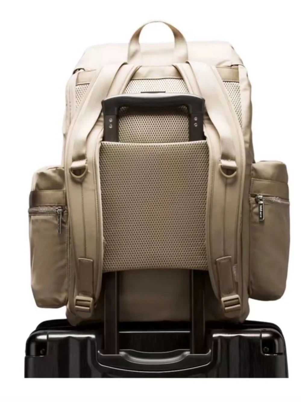 lululemon athletica Wanderlust Backpack Color:FANB/SLVR.25L